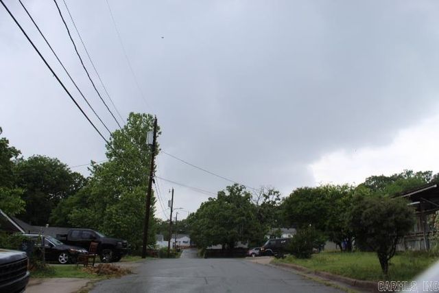 1214 W 48th Street, North Little Rock, AR 72118