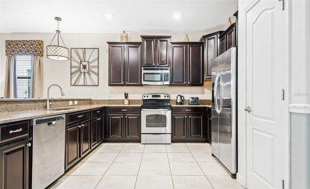 9026 SHADOW MOUNTAIN STREET, Davenport, FL 33896