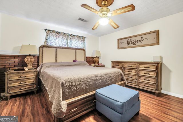 20 Lamp Post Court, Stockbridge, GA 30281