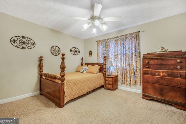 20 Lamp Post Court, Stockbridge, GA 30281