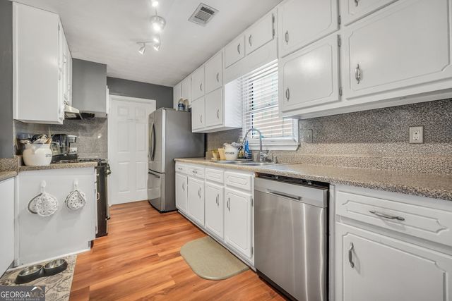 20 Lamp Post Court, Stockbridge, GA 30281