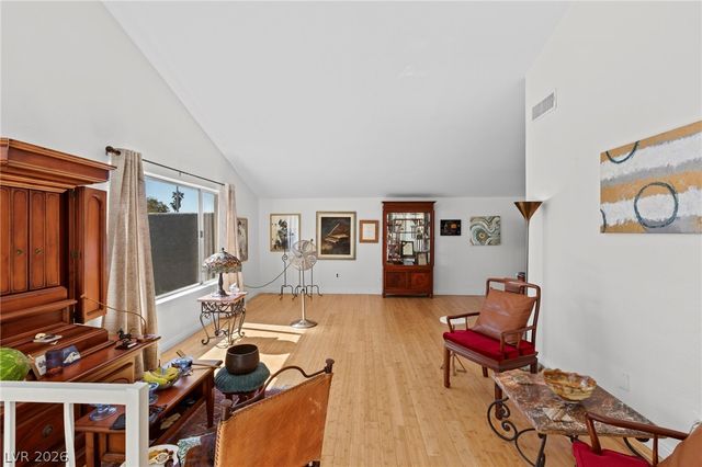 1808 Piccolo Way, Las Vegas, NV 89146