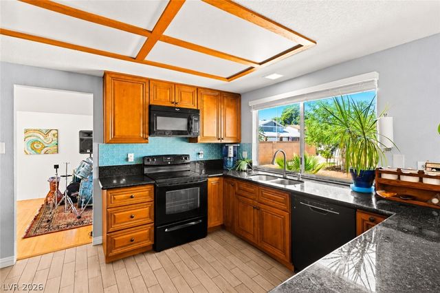 1808 Piccolo Way, Las Vegas, NV 89146