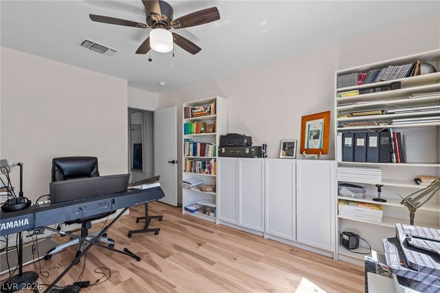 1808 Piccolo Way, Las Vegas, NV 89146