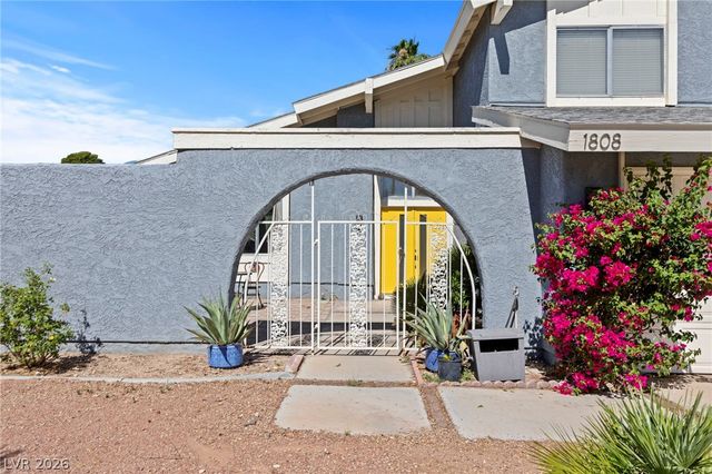 1808 Piccolo Way, Las Vegas, NV 89146