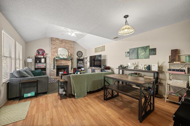 8006 Tuscarora TRL, Austin, TX 78729