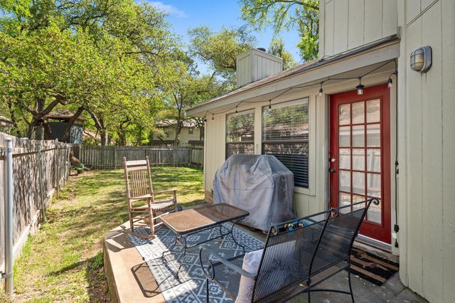 8006 Tuscarora TRL, Austin, TX 78729