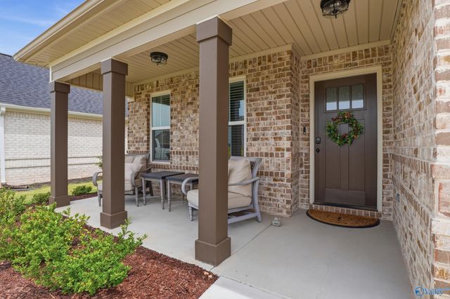 16918 Orleans Drive, Athens, AL 35611