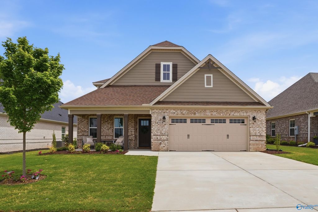 16918 Orleans Drive, Athens, AL 35611