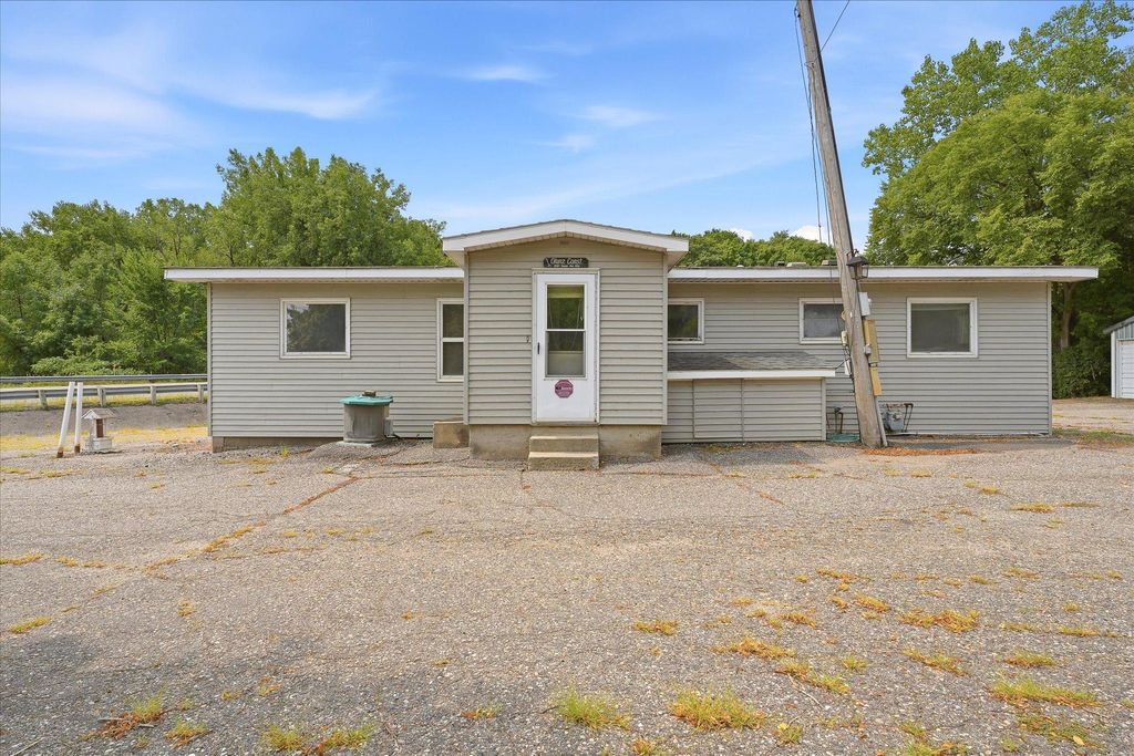 1487 Baker Avenue NW, Buffalo, MN 55313 — photo 2