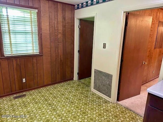 1113 Hendricks Court, Jacksonville, NC 28540