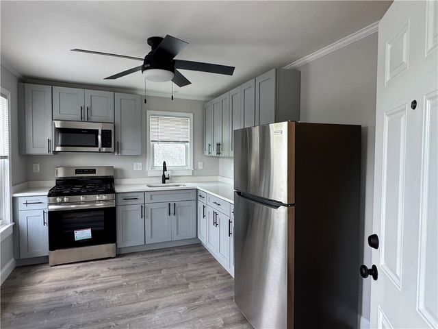 350 Main Street 3, Warren, RI 02885