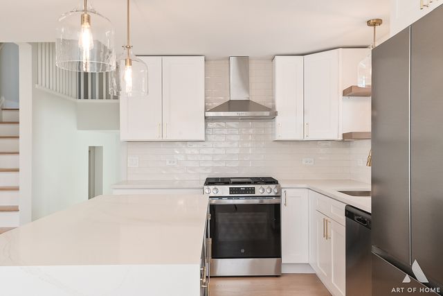 10701 S Harding Avenue, Chicago, IL 60655