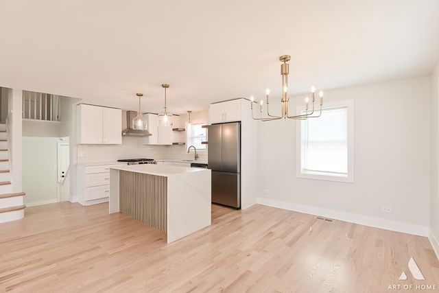 10701 S Harding Avenue, Chicago, IL 60655