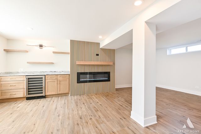 10701 S Harding Avenue, Chicago, IL 60655