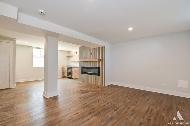 10701 S Harding Avenue, Chicago, IL 60655