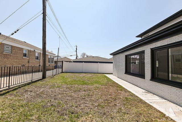 10701 S Harding Avenue, Chicago, IL 60655