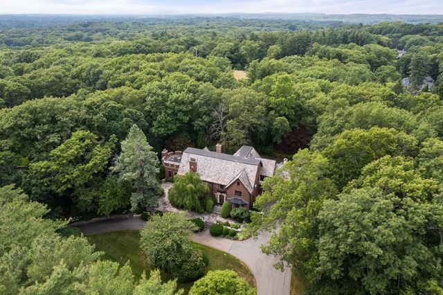 43 Monadnock Road, Wellesley, MA 02481