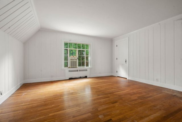 43 Monadnock Road, Wellesley, MA 02481