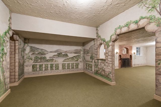 43 Monadnock Road, Wellesley, MA 02481