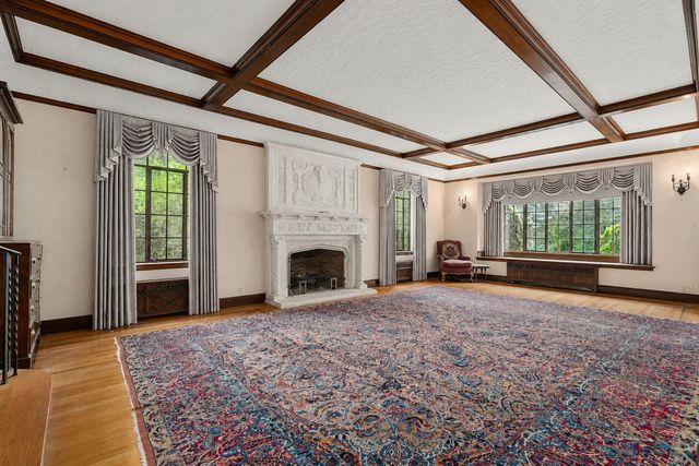 43 Monadnock Road, Wellesley, MA 02481