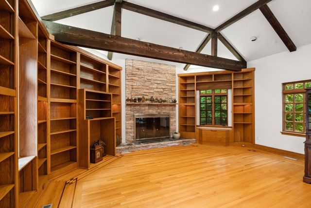 43 Monadnock Road, Wellesley, MA 02481