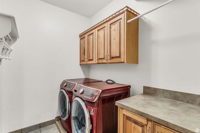 139 CANYON BREEZE DR, Centerville, UT 84014