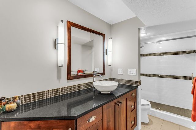 139 CANYON BREEZE DR, Centerville, UT 84014