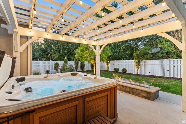 139 CANYON BREEZE DR, Centerville, UT 84014