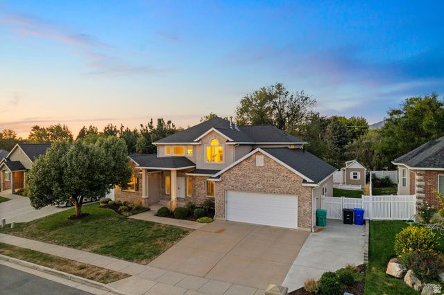 139 CANYON BREEZE DR, Centerville, UT 84014