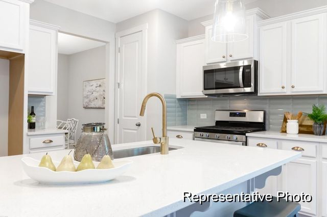 1044 House Finch Avenue Cc3-22-20, Ravenel, SC 29470