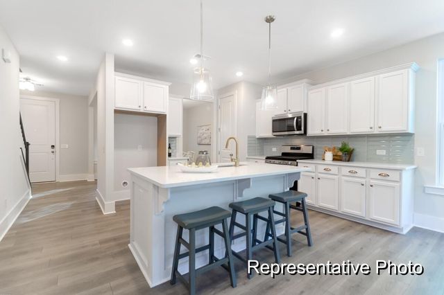 1044 House Finch Avenue Cc3-22-20, Ravenel, SC 29470
