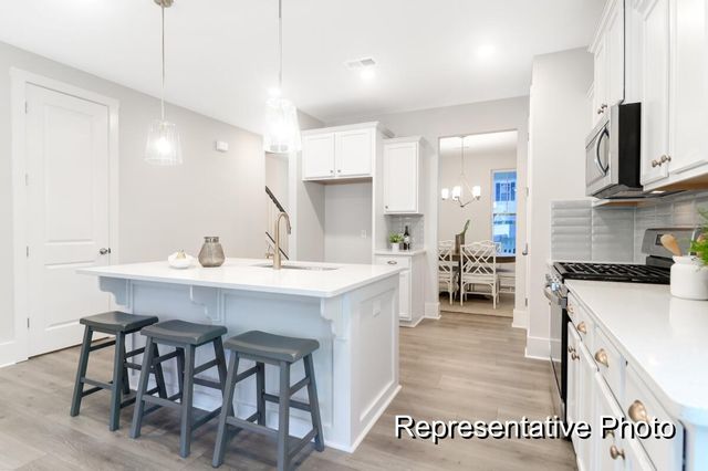 1044 House Finch Avenue Cc3-22-20, Ravenel, SC 29470
