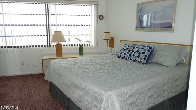 995 Anglers CV N402, Marco Island, FL 34145