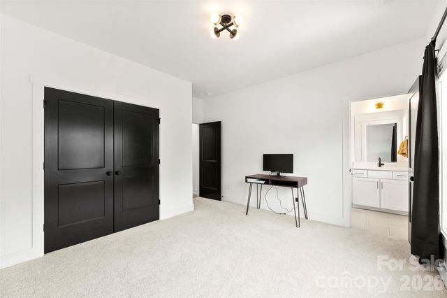 2703 Parkway Avenue, Charlotte, NC 28208
