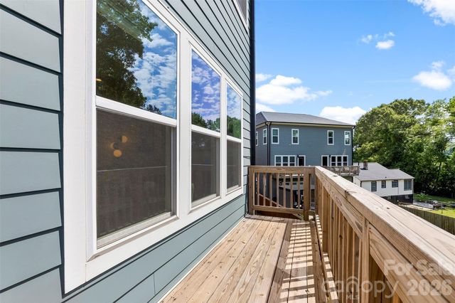 2703 Parkway Avenue, Charlotte, NC 28208