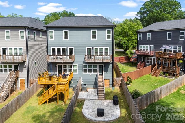 2703 Parkway Avenue, Charlotte, NC 28208