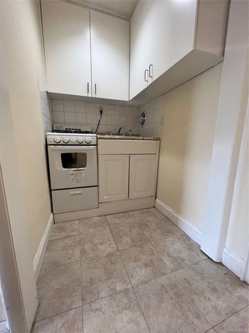 3 Walnut Street B15, Rye, NY 10580