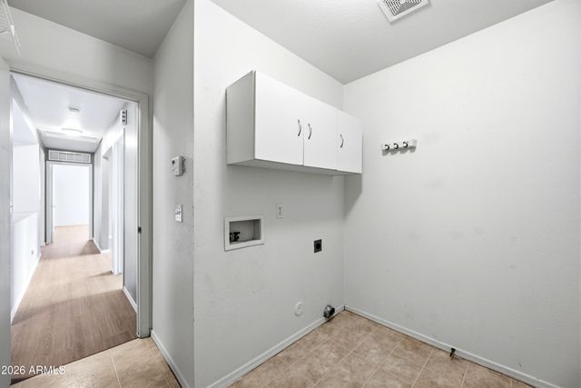 3057 W Lucia Drive, Phoenix, AZ 85083