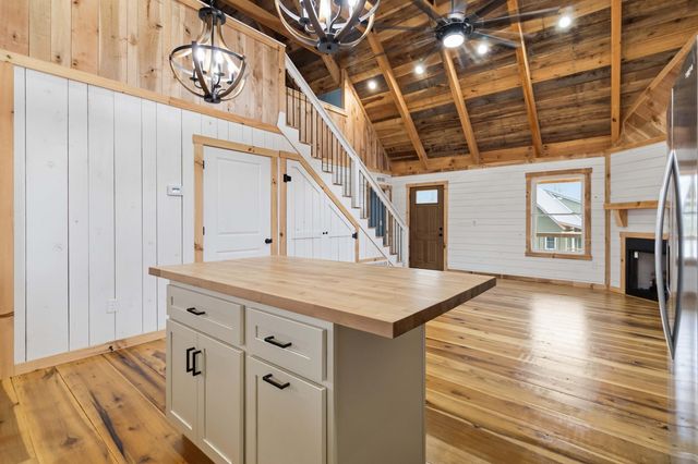 234 Pumpkin Creek Circle, Jamestown, KY 42629