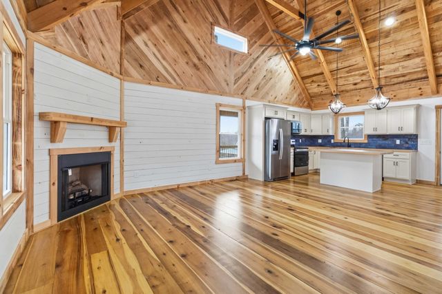 234 Pumpkin Creek Circle, Jamestown, KY 42629