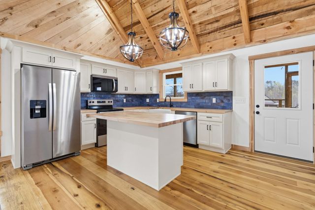 234 Pumpkin Creek Circle, Jamestown, KY 42629