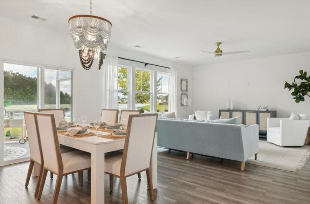 Image 8 of property listing at 1026 Patagonia Street, Summerville, SC 29485