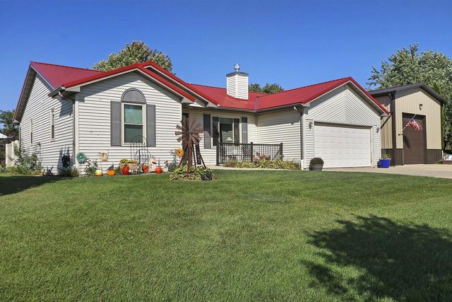 1511 Birchwood STREET, Delavan, WI 53115