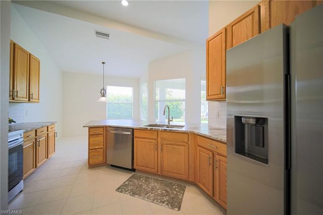 12765 Aston Oaks DR, Fort Myers, FL 33912