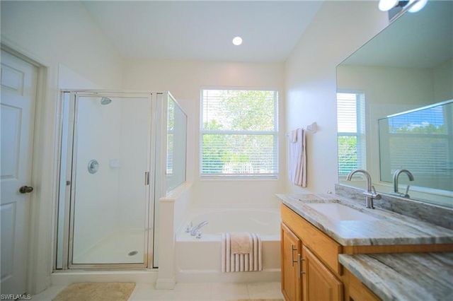 12765 Aston Oaks DR, Fort Myers, FL 33912