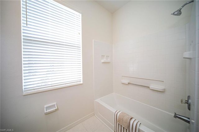 12765 Aston Oaks DR, Fort Myers, FL 33912