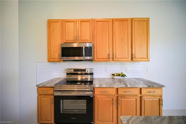 12765 Aston Oaks DR, Fort Myers, FL 33912