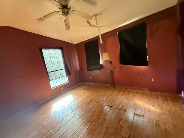 1950 Ash ST, San Marcos, TX 78666