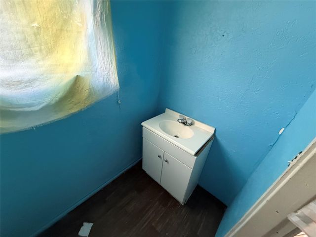 1950 Ash ST, San Marcos, TX 78666